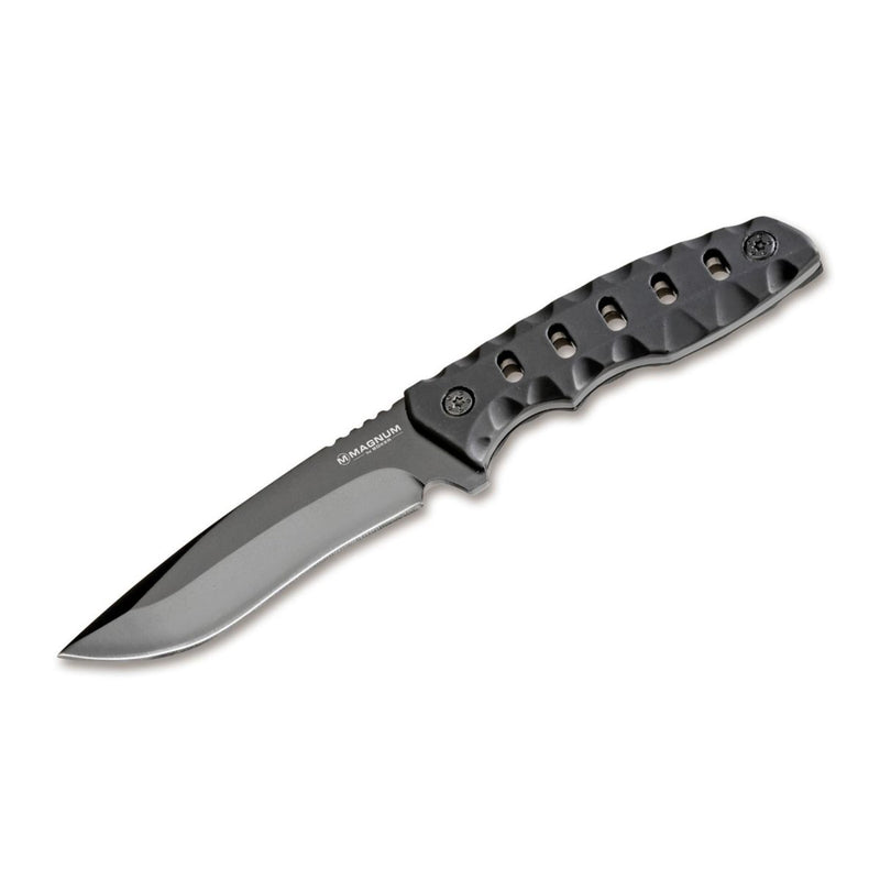 recurved fixed blade knife