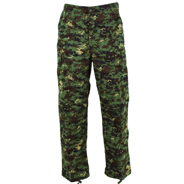 Guinea Bissau army jungle camouflage pants durable ripstop issue adjustable waist bottoms reinforced knees vintage trousers