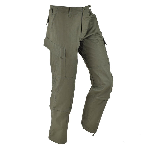 Mil-Tec Brand U.S. Army style Olive Army Combat Uniform ripstop cargo pants reinforced knees adjustable waist and bottoms