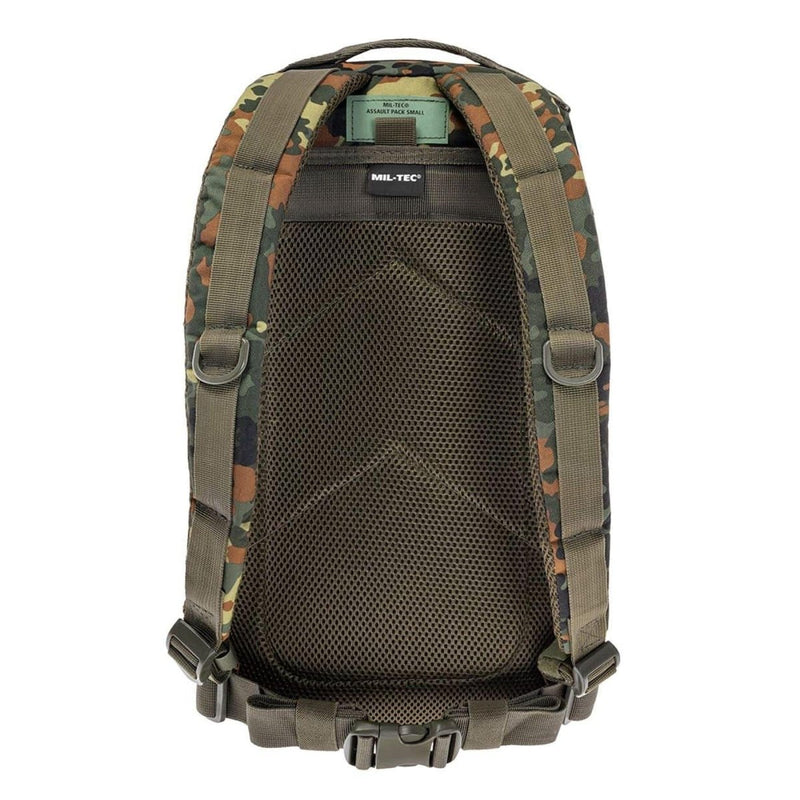 MIL-TEC U.S. Assault tactical backpack trekking flecktarn 20liter hiking daypack padded back shoulder straps and hip belt