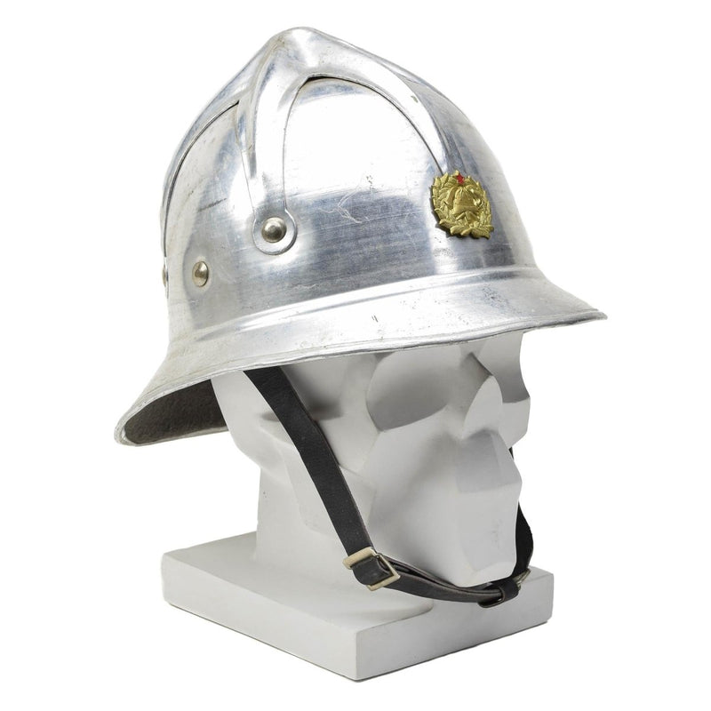 Original Yugoslavia military gray aluminum fireman helmet red start badge army all seasons vintage