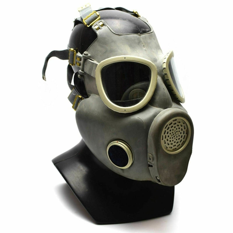 polish military gas mask