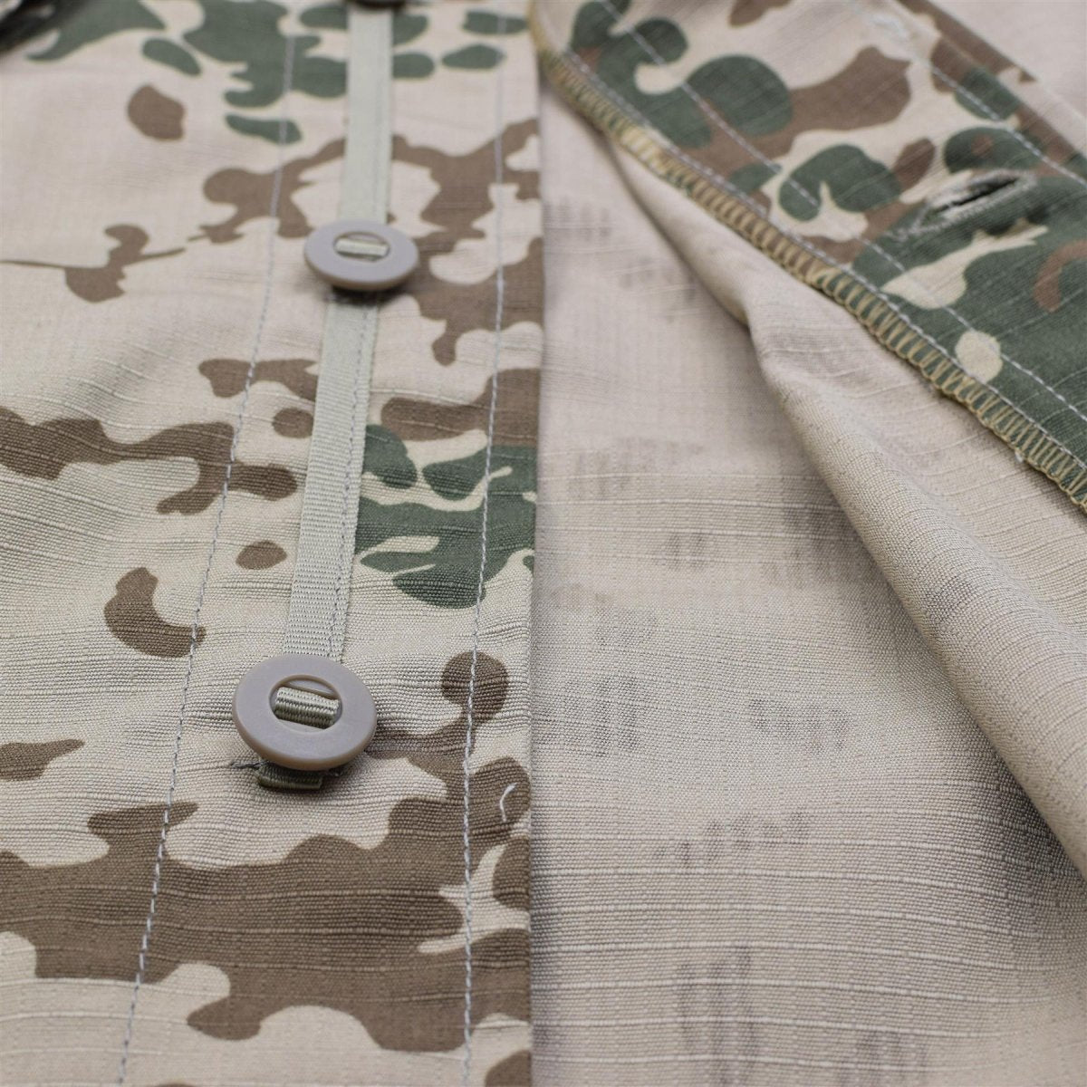 TACGEAR Brand Military style commando field jacket desert